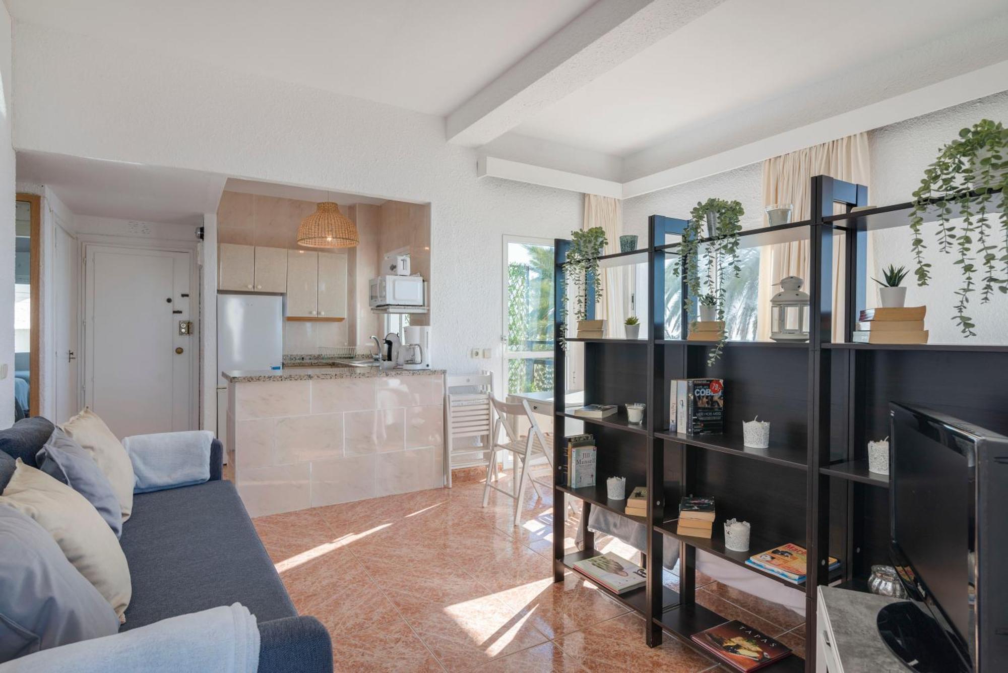 Skol Sea Views Apartments Marbella Phòng bức ảnh
